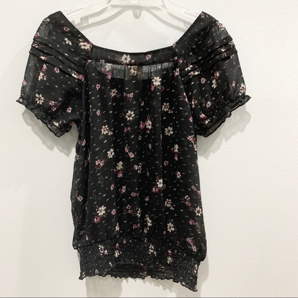 Translucent Floral Top - Picture 6 of 6